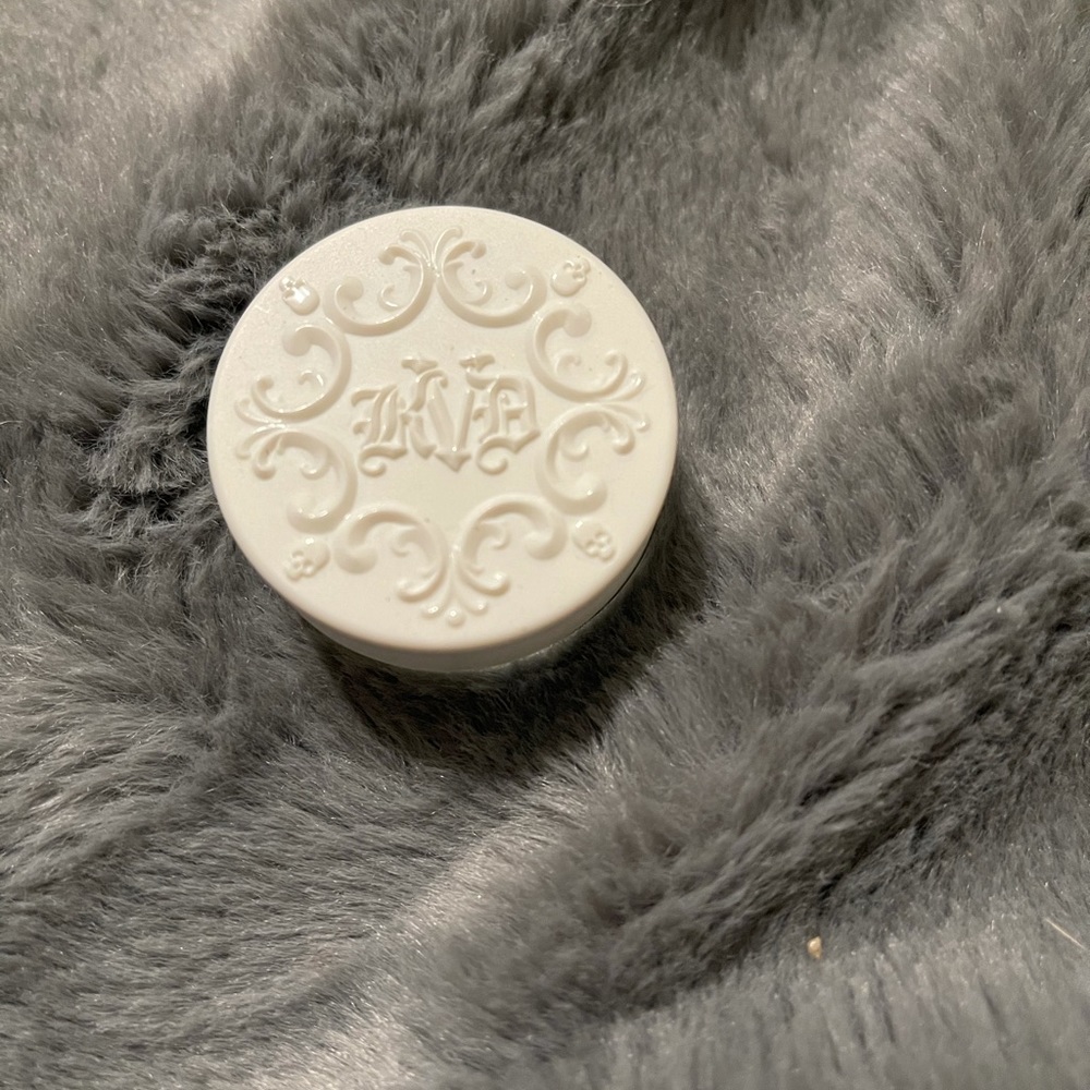 Kat Von D 24 hour Super Brow - Picture 3 of 6